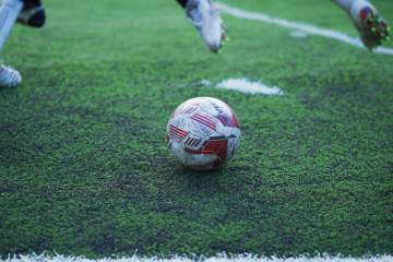 FIFA官方证实克罗地亚绝平球无效，智能芯片足球立功（配图示意）